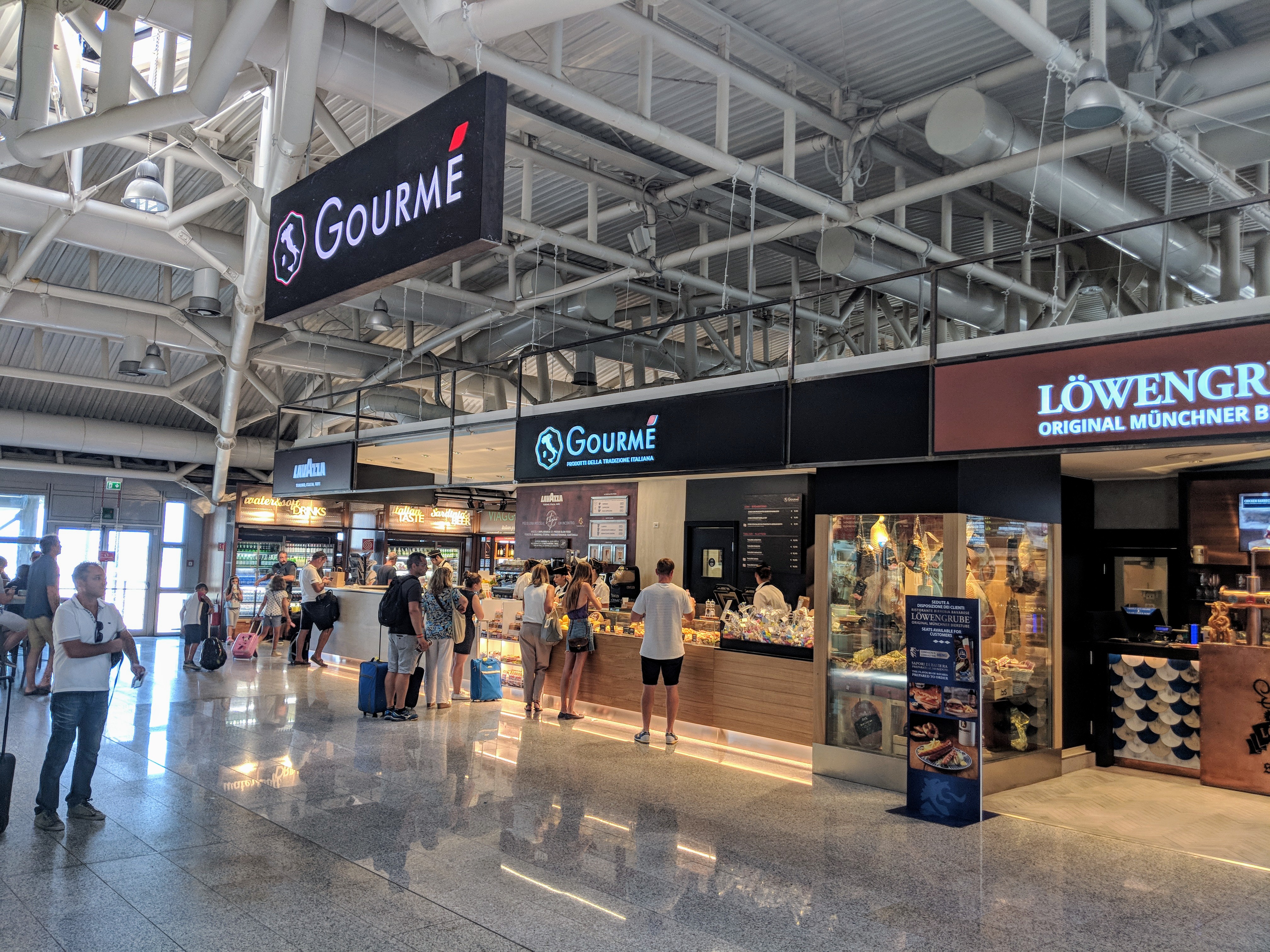 Inaugurazione locali Chef Express presso l'aeroporto di Cagliari