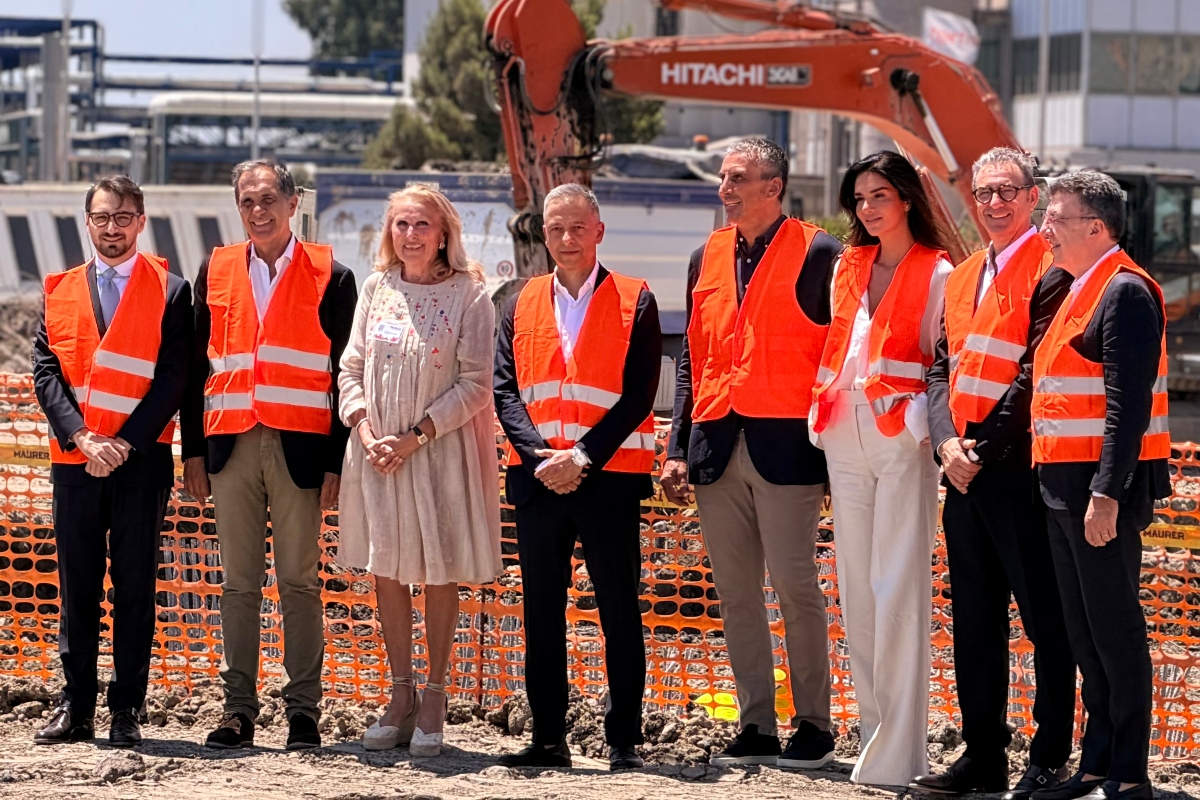 Staff Sibeg Coca-Cola all'inaugurazione dello stabilimento di Catania (07.07.2026)