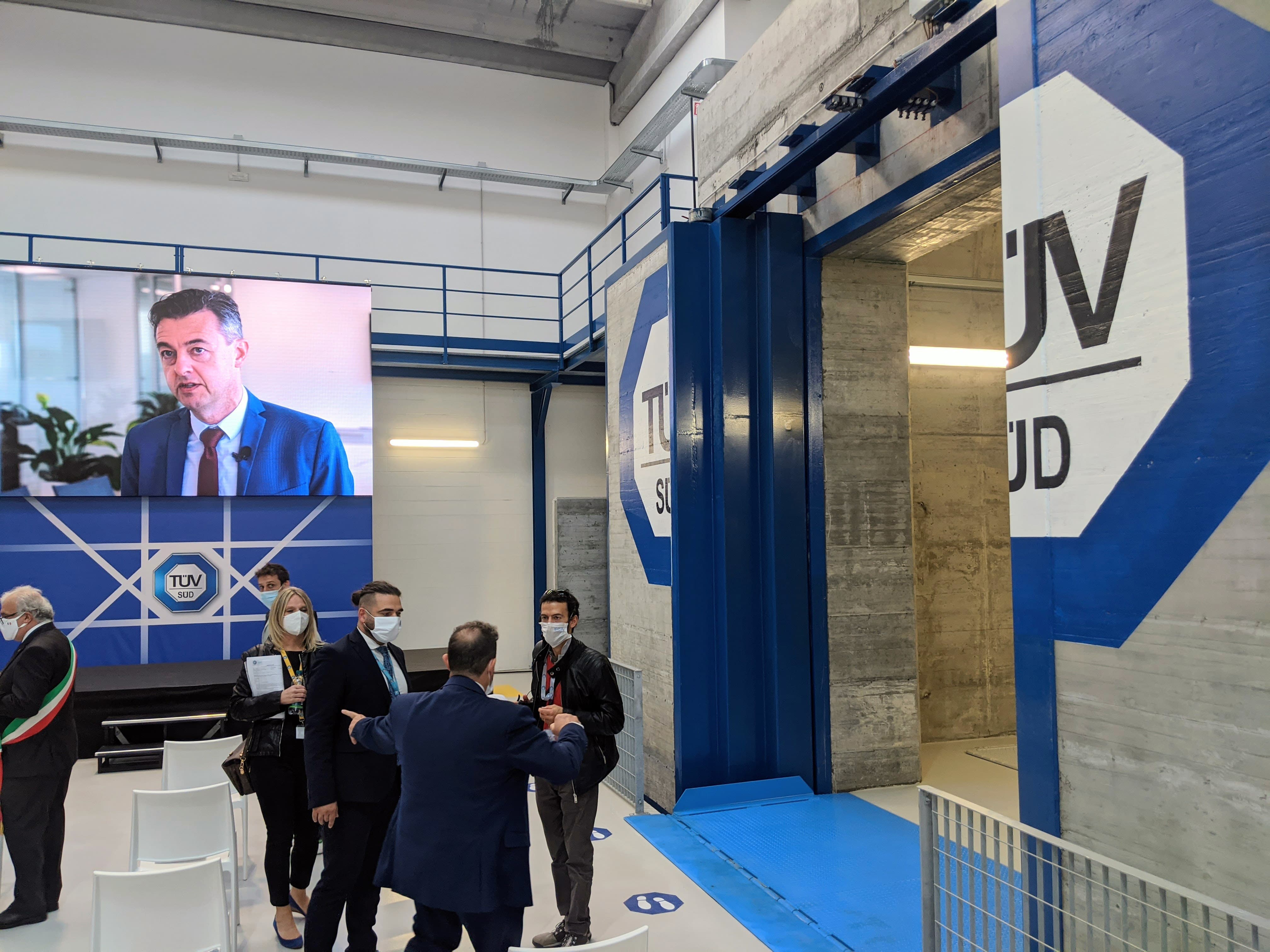 Sede di Volpiano della società di certificazione TÜV Sud