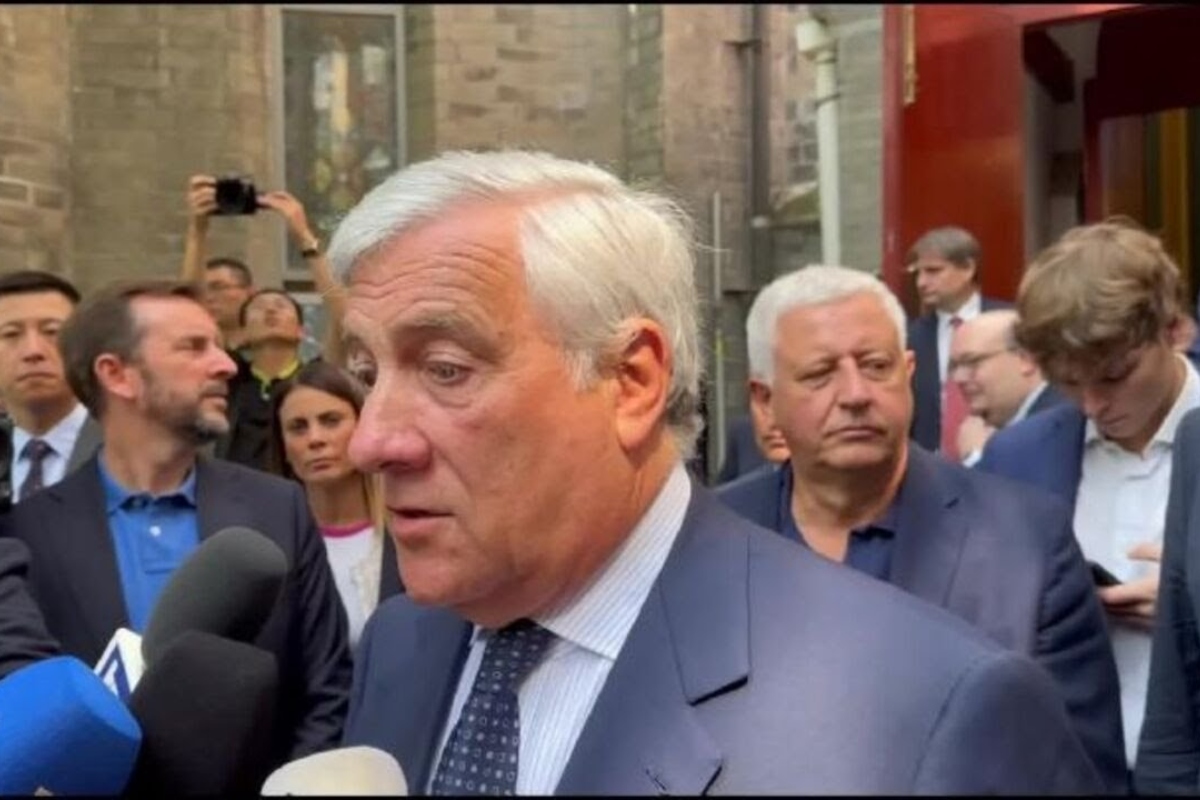 Il ministro degli Esteri Antonio Tajani durante la sua visita a Pechino (3 settembre 2023)