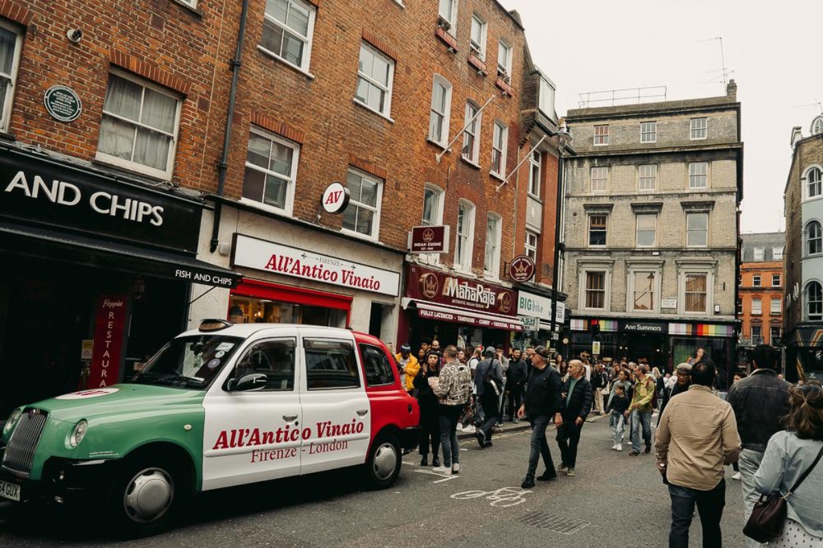 All'Antico Vinaio inaugura a Soho (Londra, 20 settembre 2025)