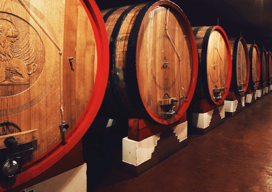 La storica cantina Zonin di Gambellar,a offre uno spaccato reale dell’attività aziendale