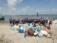 Recupero della plastica abbandonata nei mari e sulle spiagge