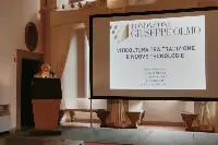 Attilio Scienza nel corso della sua relazione al convegno promosso dalla Fondazione Giuseppe Olmo (Artimino, 24 giugno 2025)