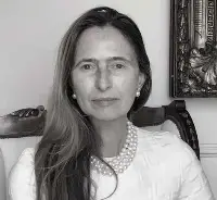 Giovanna Dossena, Principal AVM Gestioni